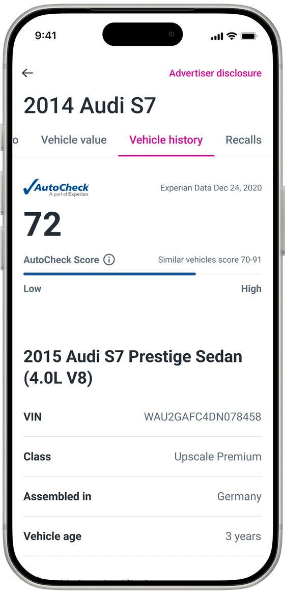 Vehicle history tab: an AutoCheck score of 72 above the vehicle details